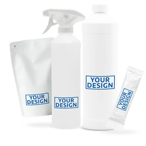 weiße Flaschen mit dem Label "YOUR DESIGN"